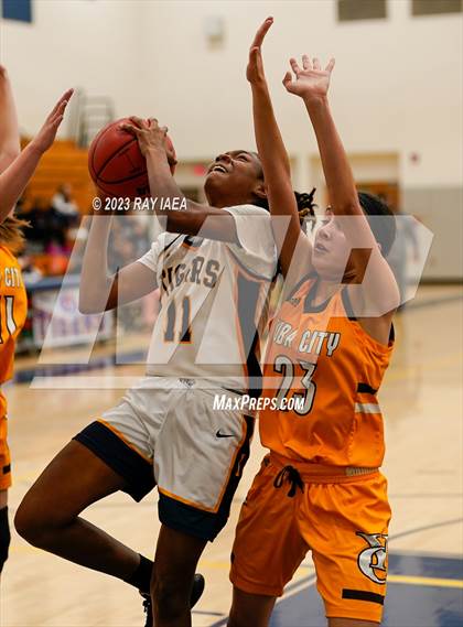 Thumbnail 3 in Yuba City @ Inderkum photogallery.
