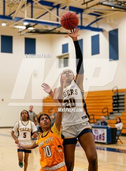 Thumbnail 2 in Yuba City @ Inderkum photogallery.