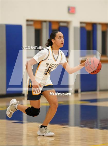 Thumbnail 1 in Yuba City @ Inderkum photogallery.