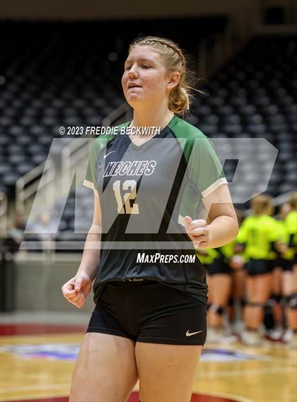 Thumbnail 3 in Blum vs. Neches (UIL 1A Volleyball Semi-Final) photogallery.