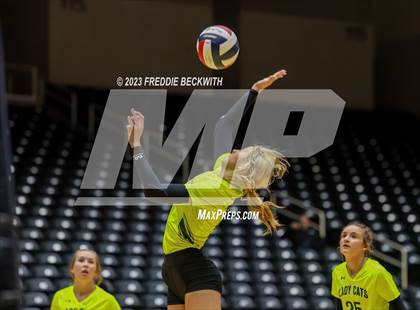 Thumbnail 3 in Blum vs. Neches (UIL 1A Volleyball Semi-Final) photogallery.