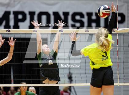 Thumbnail 3 in Blum vs. Neches (UIL 1A Volleyball Semi-Final) photogallery.