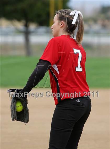Thumbnail 1 in Antelope Valley @ Boron (Desert Classic) photogallery.