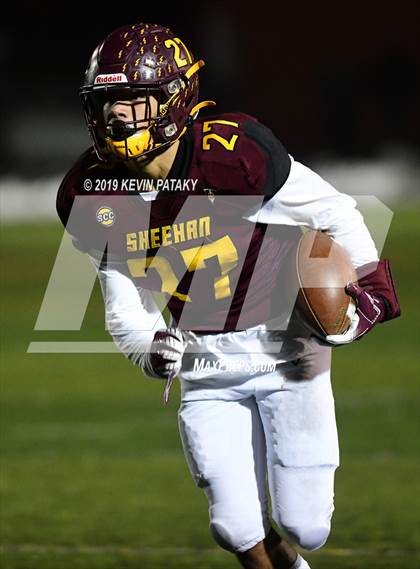 Thumbnail 3 in Woodland Regional @ Sheehan (CIAC Class S Quarterfinal) photogallery.