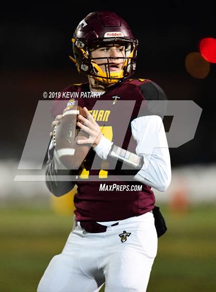 Thumbnail 2 in Woodland Regional @ Sheehan (CIAC Class S Quarterfinal) photogallery.
