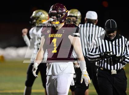 Thumbnail 2 in Woodland Regional @ Sheehan (CIAC Class S Quarterfinal) photogallery.