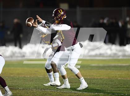Thumbnail 3 in Woodland Regional @ Sheehan (CIAC Class S Quarterfinal) photogallery.