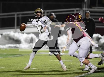 Thumbnail 2 in Woodland Regional @ Sheehan (CIAC Class S Quarterfinal) photogallery.
