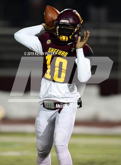 Thumbnail 2 in Woodland Regional @ Sheehan (CIAC Class S Quarterfinal) photogallery.