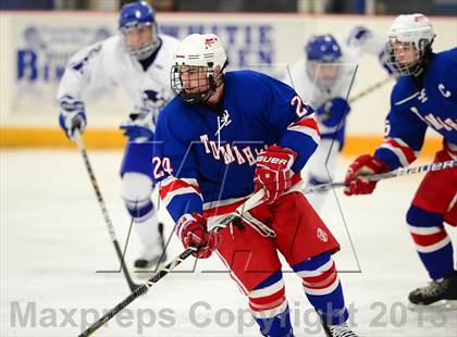 Thumbnail 2 in Glastonbury vs. West Haven photogallery.