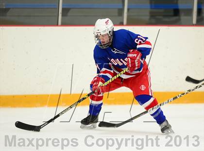 Thumbnail 3 in Glastonbury vs. West Haven photogallery.