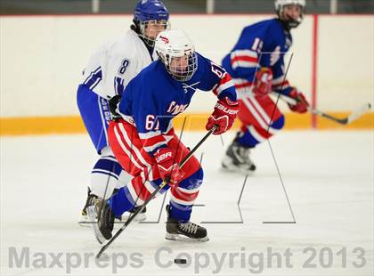 Thumbnail 3 in Glastonbury vs. West Haven photogallery.