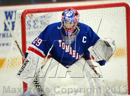 Thumbnail 2 in Glastonbury vs. West Haven photogallery.