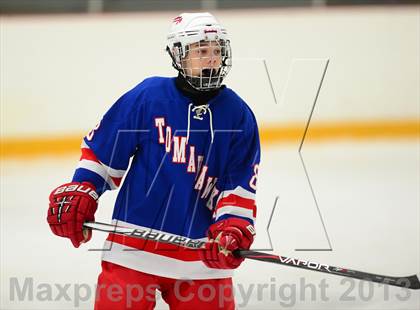 Thumbnail 2 in Glastonbury vs. West Haven photogallery.