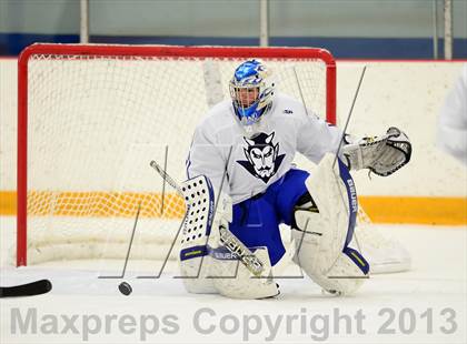 Thumbnail 1 in Glastonbury vs. West Haven photogallery.