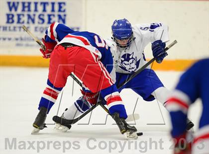 Thumbnail 3 in Glastonbury vs. West Haven photogallery.