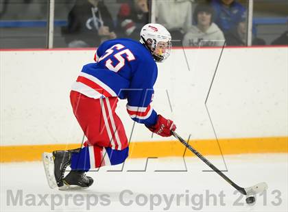 Thumbnail 2 in Glastonbury vs. West Haven photogallery.