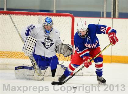 Thumbnail 2 in Glastonbury vs. West Haven photogallery.