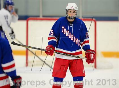 Thumbnail 3 in Glastonbury vs. West Haven photogallery.