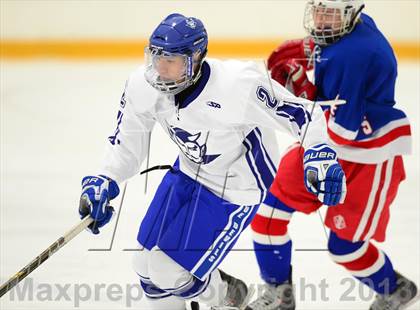 Thumbnail 3 in Glastonbury vs. West Haven photogallery.