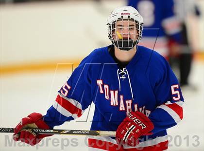 Thumbnail 1 in Glastonbury vs. West Haven photogallery.