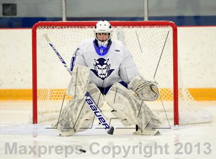 Thumbnail 1 in Glastonbury vs. West Haven photogallery.