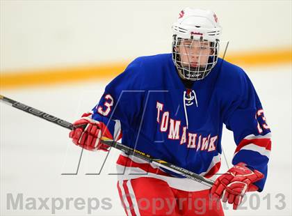 Thumbnail 2 in Glastonbury vs. West Haven photogallery.