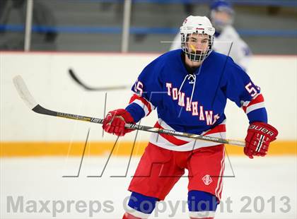 Thumbnail 1 in Glastonbury vs. West Haven photogallery.