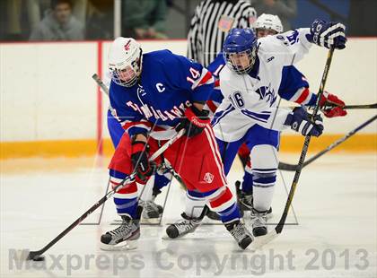 Thumbnail 2 in Glastonbury vs. West Haven photogallery.