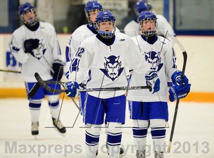 Thumbnail 1 in Glastonbury vs. West Haven photogallery.