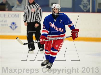 Thumbnail 2 in Glastonbury vs. West Haven photogallery.