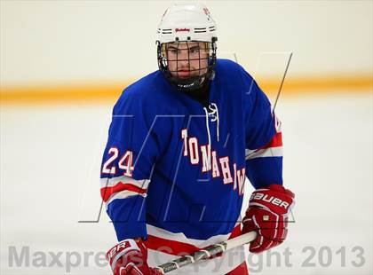 Thumbnail 1 in Glastonbury vs. West Haven photogallery.