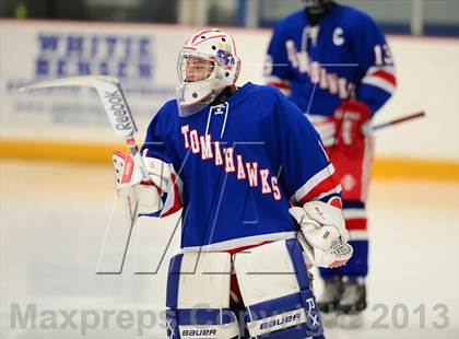 Thumbnail 3 in Glastonbury vs. West Haven photogallery.