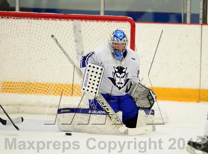 Thumbnail 1 in Glastonbury vs. West Haven photogallery.