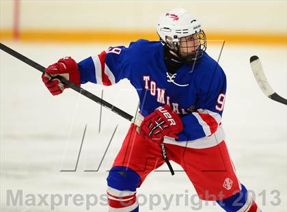 Thumbnail 2 in Glastonbury vs. West Haven photogallery.