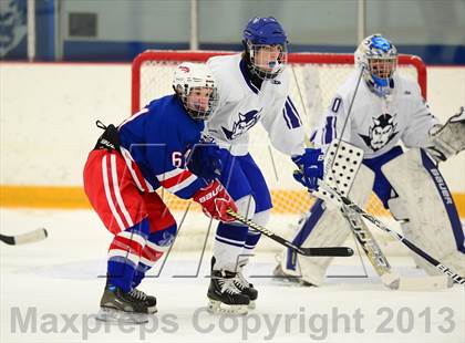 Thumbnail 1 in Glastonbury vs. West Haven photogallery.