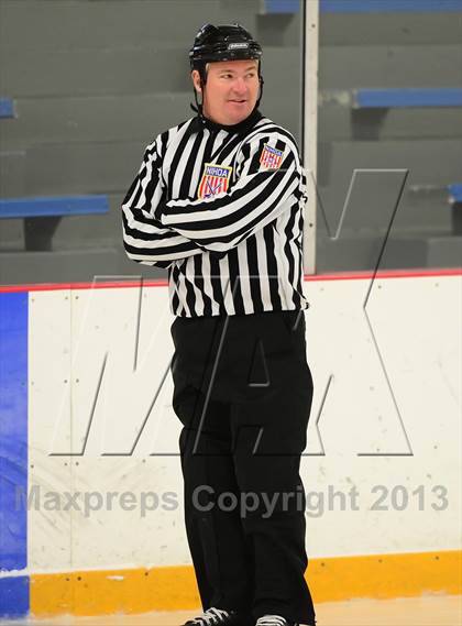 Thumbnail 1 in Glastonbury vs. West Haven photogallery.