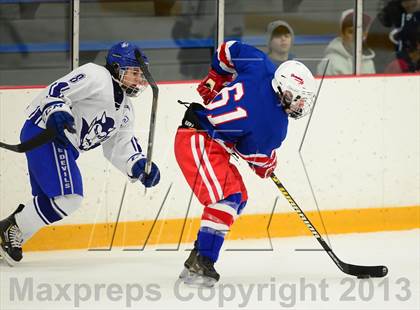 Thumbnail 3 in Glastonbury vs. West Haven photogallery.