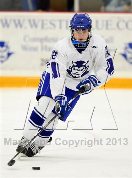 Thumbnail 2 in Glastonbury vs. West Haven photogallery.