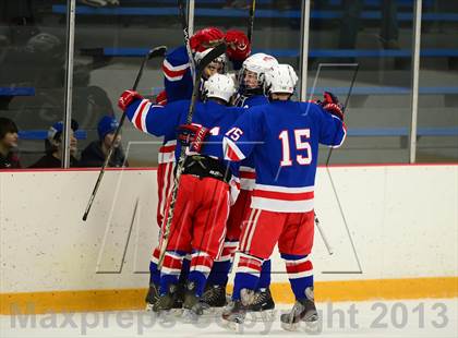 Thumbnail 1 in Glastonbury vs. West Haven photogallery.