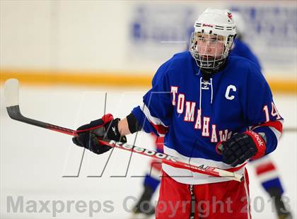 Thumbnail 2 in Glastonbury vs. West Haven photogallery.