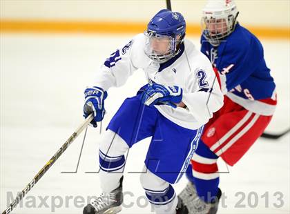 Thumbnail 1 in Glastonbury vs. West Haven photogallery.