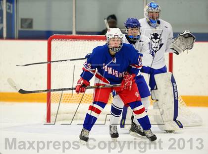 Thumbnail 3 in Glastonbury vs. West Haven photogallery.