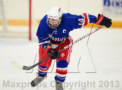 Thumbnail 3 in Glastonbury vs. West Haven photogallery.