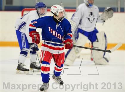 Thumbnail 2 in Glastonbury vs. West Haven photogallery.