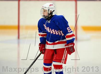 Thumbnail 3 in Glastonbury vs. West Haven photogallery.