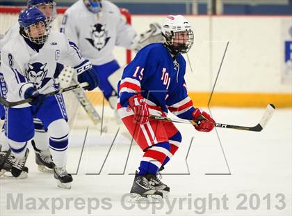 Thumbnail 3 in Glastonbury vs. West Haven photogallery.