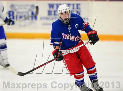 Thumbnail 2 in Glastonbury vs. West Haven photogallery.
