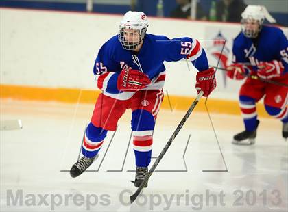Thumbnail 3 in Glastonbury vs. West Haven photogallery.