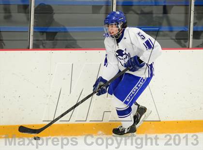 Thumbnail 3 in Glastonbury vs. West Haven photogallery.